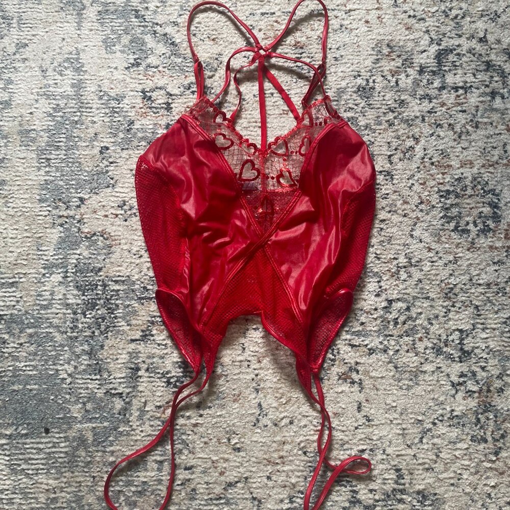 Savage X Fenty - Glossy Flossy Crotchless Teddy